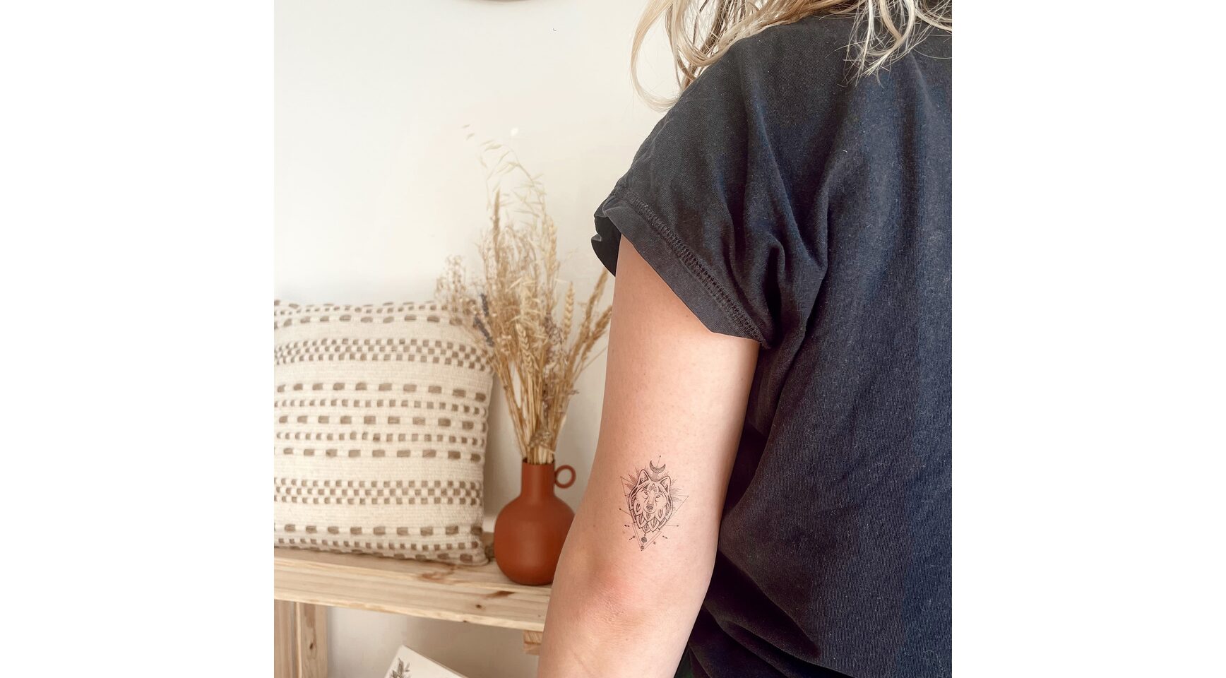 The Canvas Arts The Canvas Arts Wrist Arm Hand Wolf In Dream Catcher Body  Temporary Tattoo - Price in India, Buy The Canvas Arts The Canvas Arts Wrist  Arm Hand Wolf In