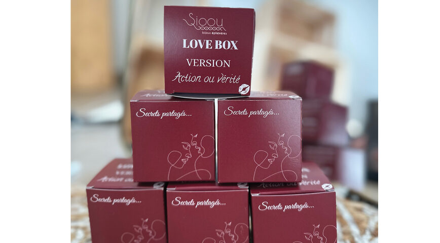 The Sioouper Love Box